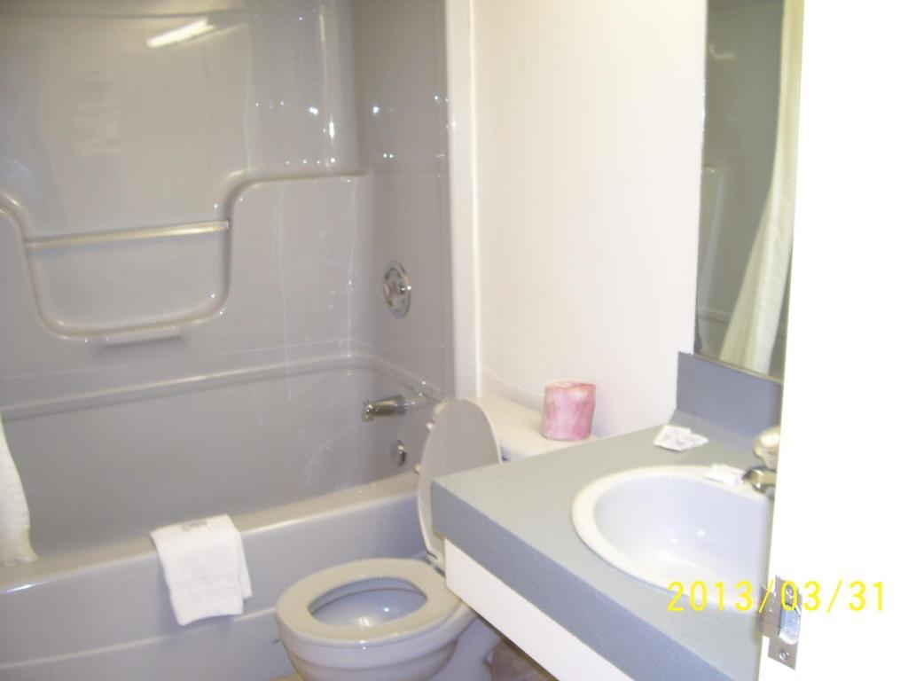Crystal Inn Καταρράκτες του Νιαγάρα Δωμάτιο φωτογραφία